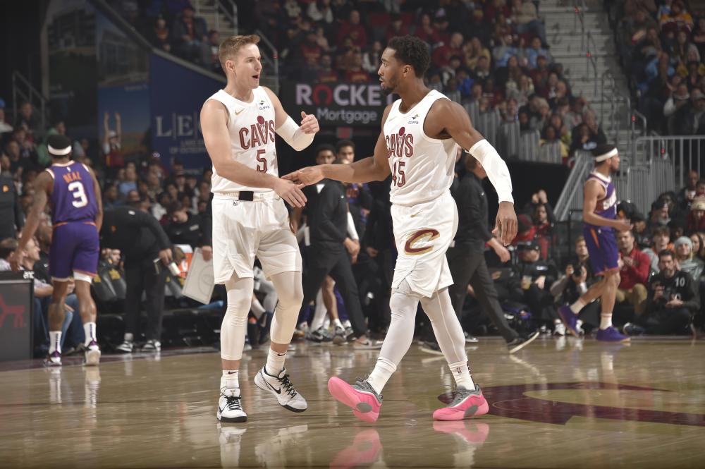 此番夺衫不 此番夺衫不