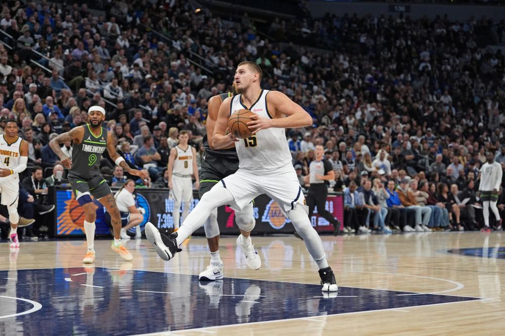 这让他在球 这让他在球